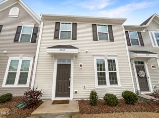 8707 Red Canyon Way, Raleigh, NC 27616