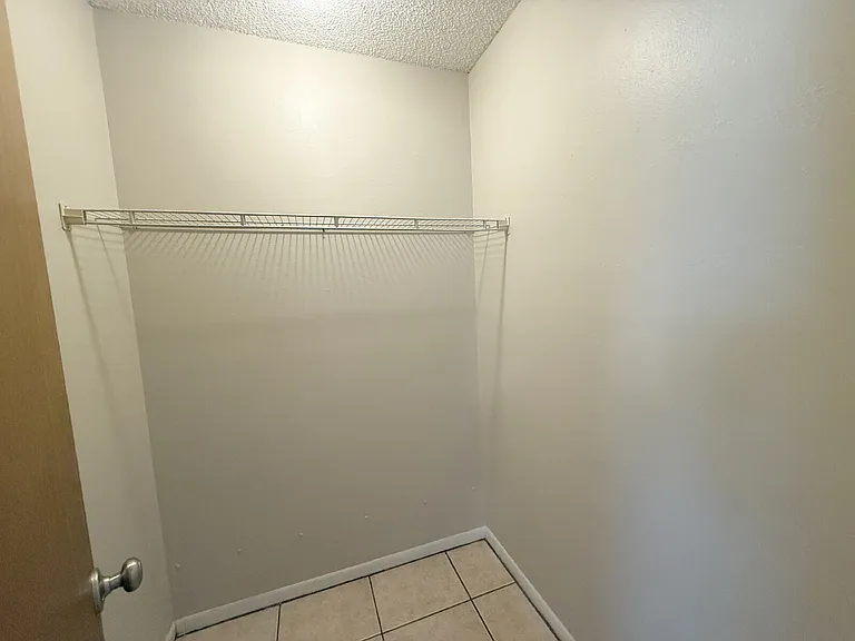 1316 London Ave — Photo 10