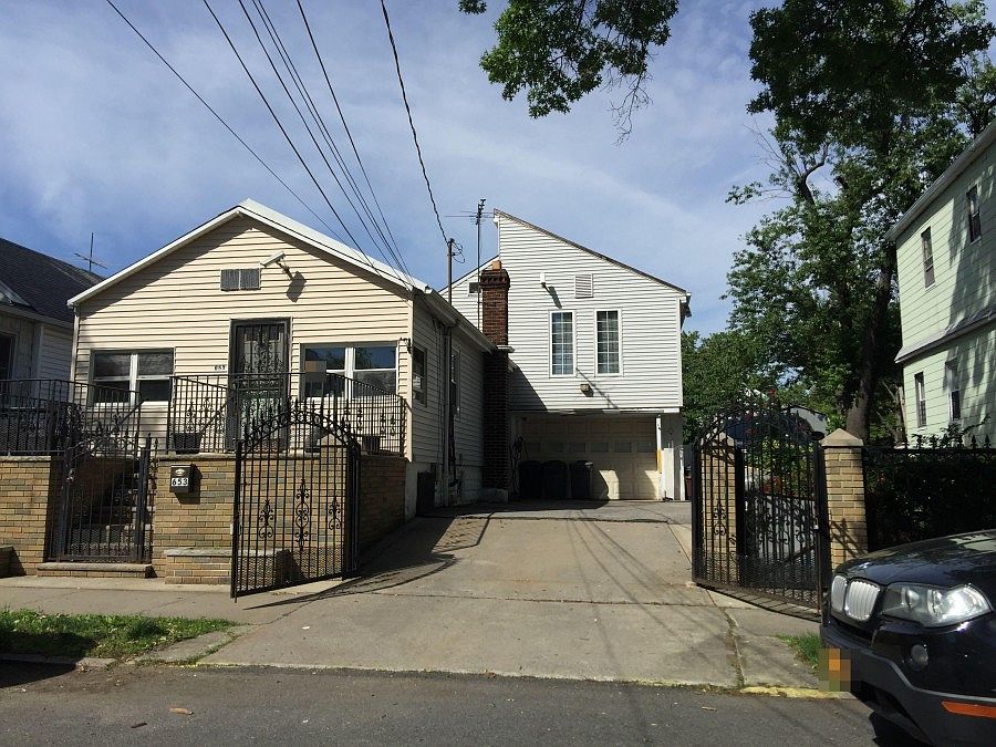 1st image of 653 Vincent Ave