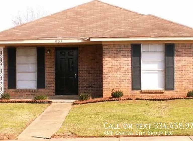 831 N Pass Rd — Photo 1