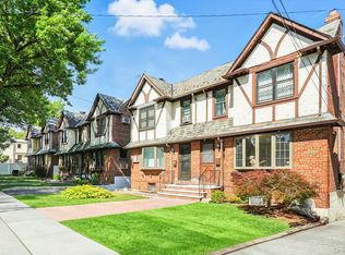 1245 Rhinelander Ave, Bronx, NY 10461