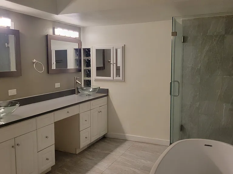 2840 Lee St — Photo 25