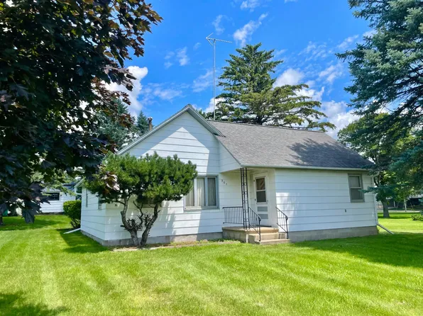 301 E Dineen St, Sanborn, MN 56083