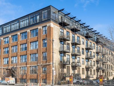 2911 N Western Ave APT 502, Chicago, IL, 60618