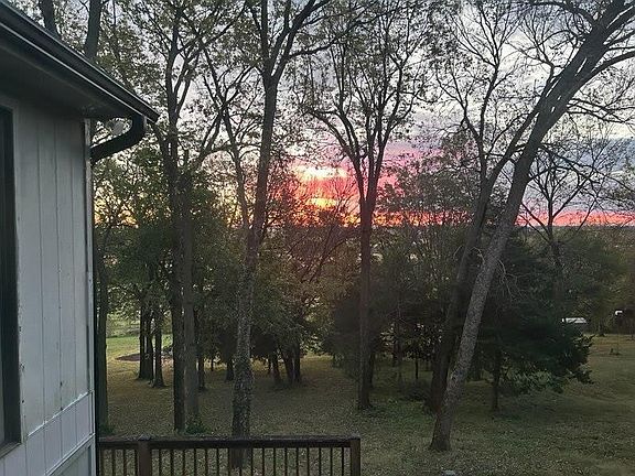 4th image of 31557 Lookout Rd