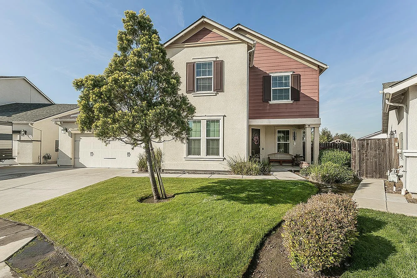 3613 N Dee Ann Ave photo 1