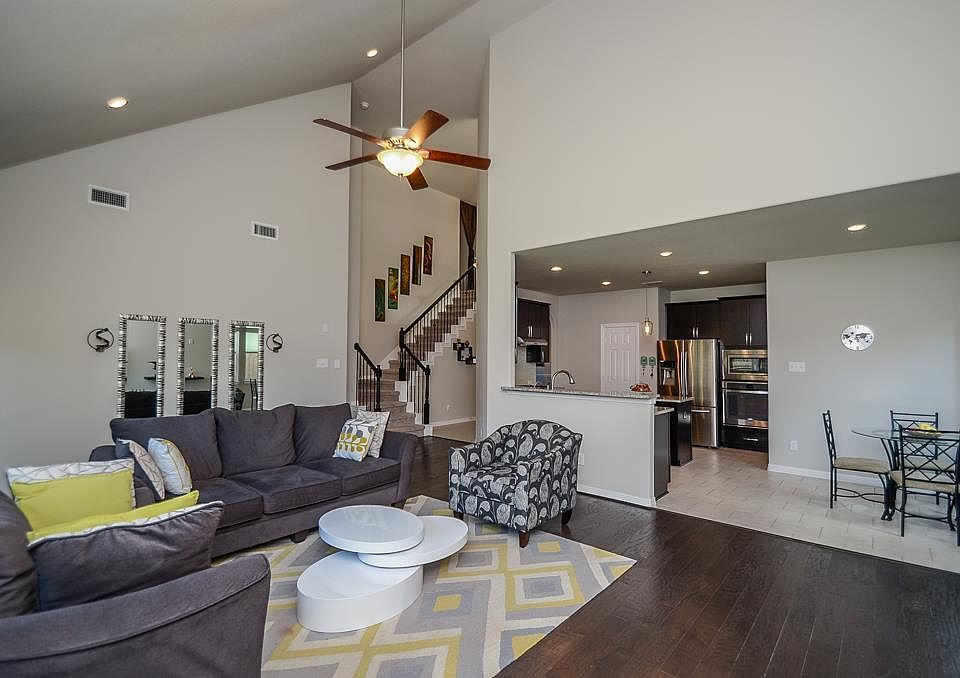 1st image of 27427 Bentridge Park Ln