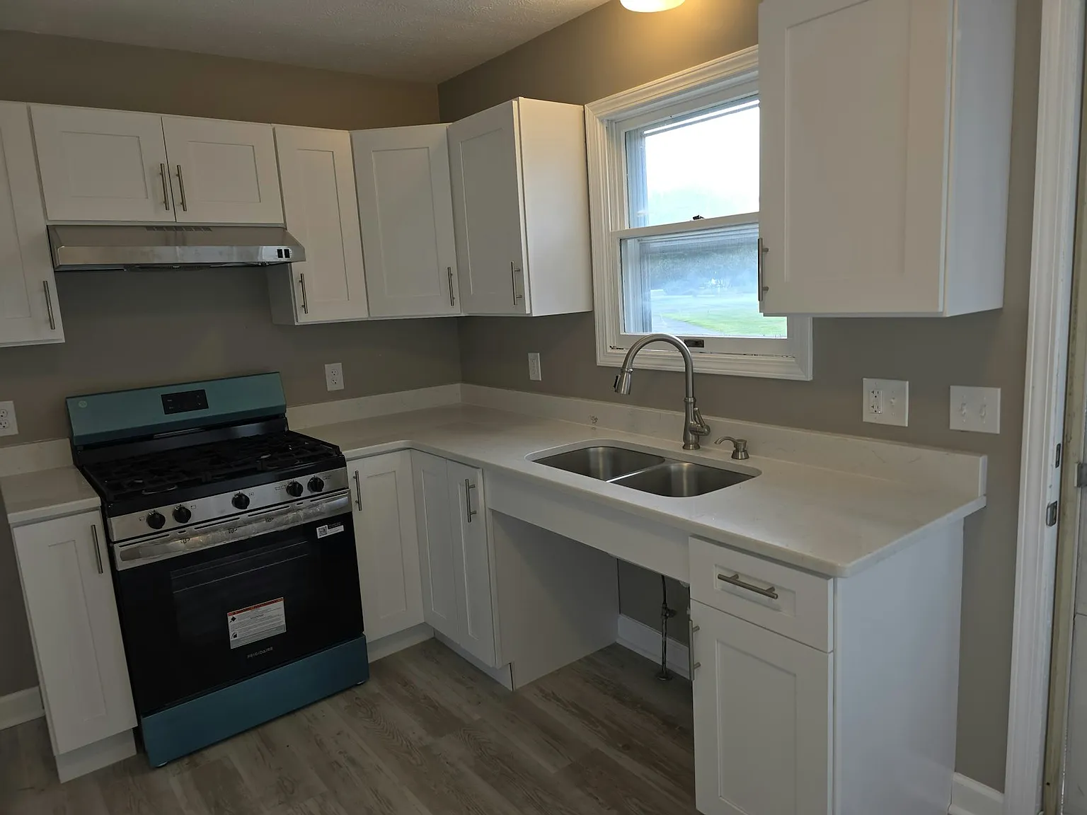 601 Rizek Dr, Unit 7A — Photo 2
