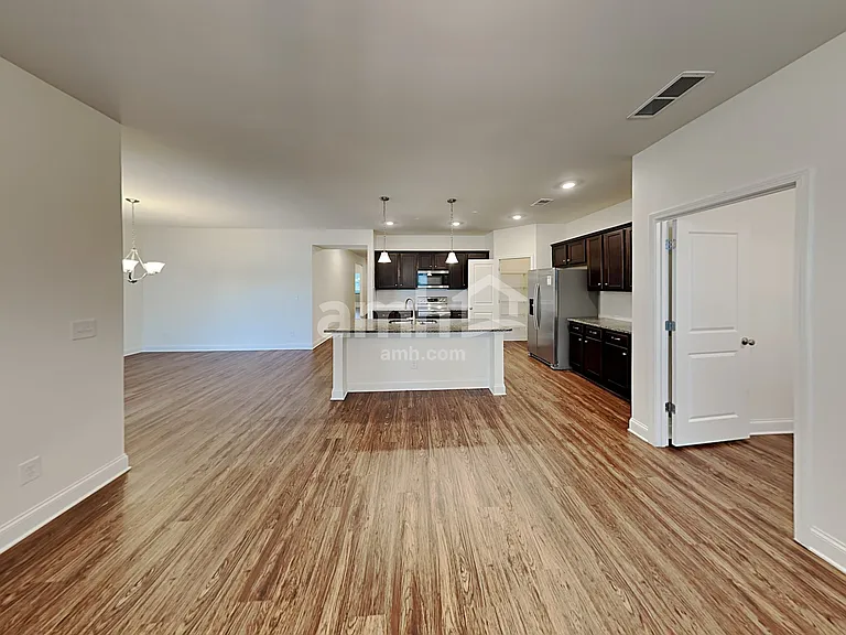 7076 Creeksong Dr — Photo 8