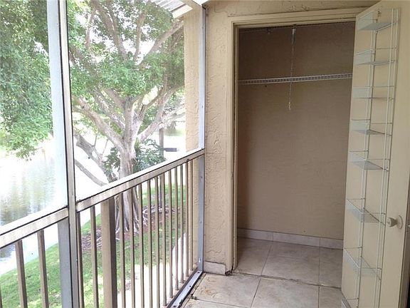 5th image of 621 Cypress Lake Blvd #L
