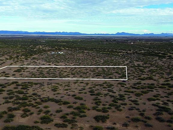 2nd image of 4.45 Acres W Calle De Amigos -- #5