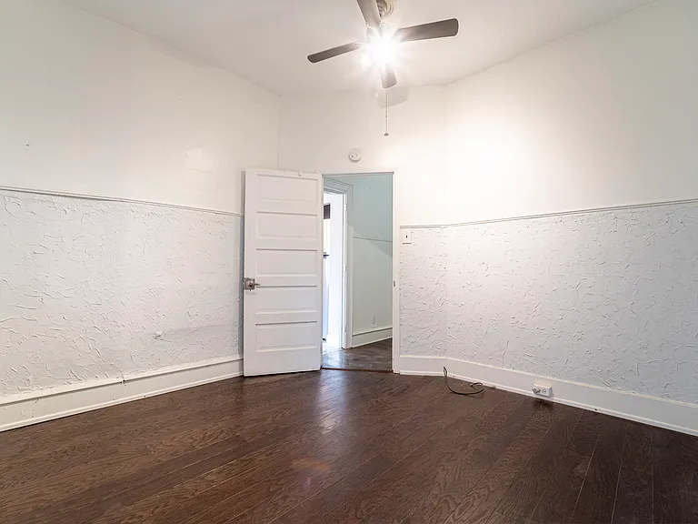 226 S 49th St #1 — Photo 14