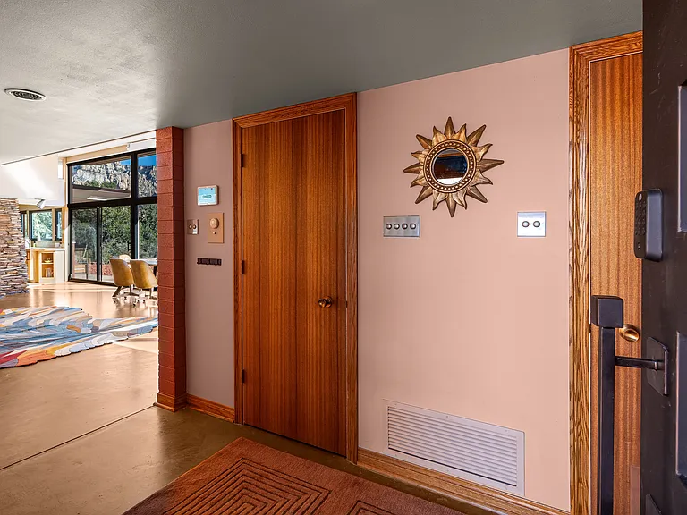 145 Columbia Dr — Photo 34