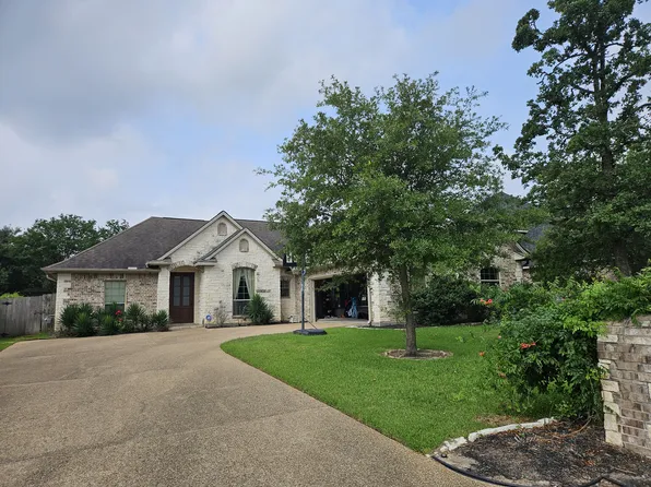 2426 Newark Cir, College Station, TX 77845
