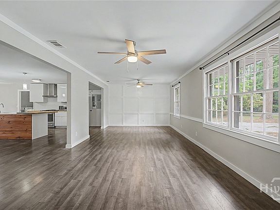 4th image of 9 Glen Eden Court