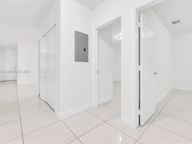 1029 SW 11th Ave #0 — Photo 34