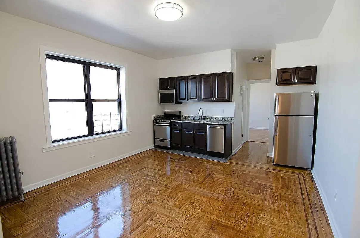 32-50 93rd Street — Photo 2