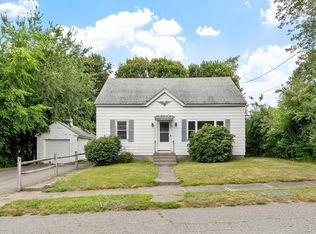 25 Starr St, Leominster, MA 01453
