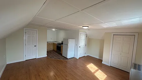 38 Maple St #C Photo 1