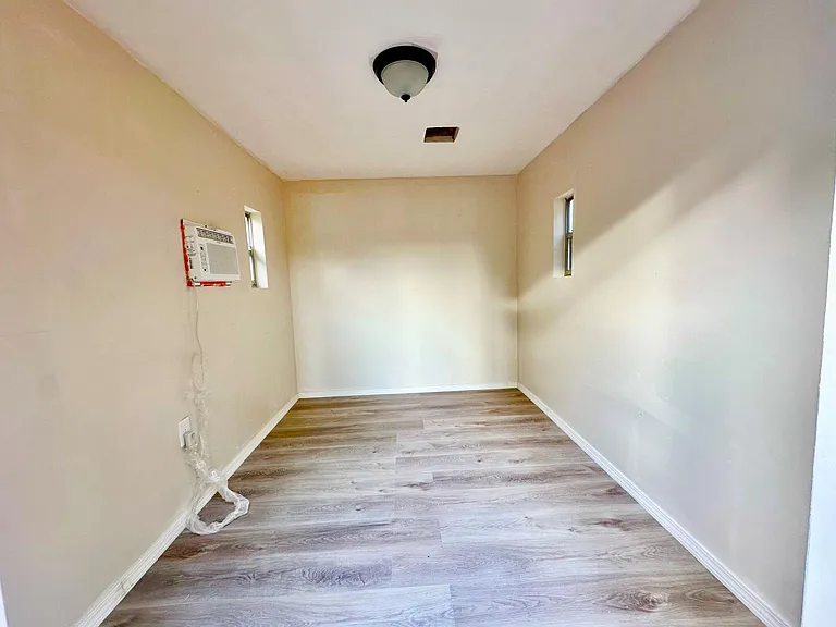19422 Borders Dr — Photo 13