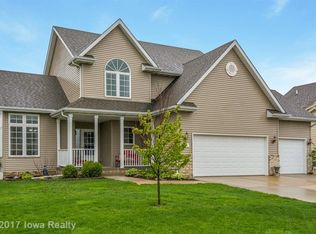 110 21st St SW, Altoona, IA 50009