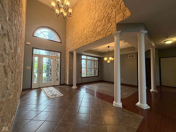 4th image of 4064 Shady Pointe Row