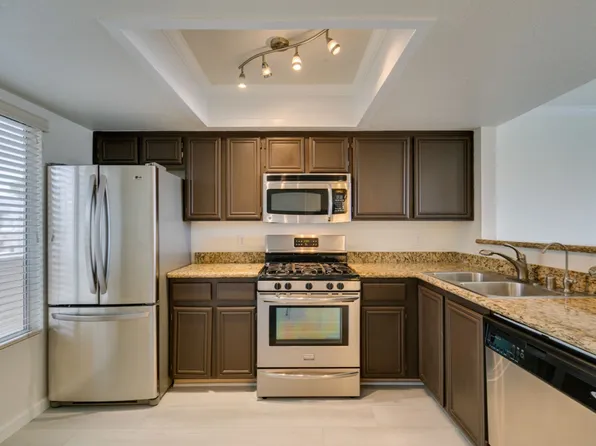 8070 W Russell Rd, Las Vegas, NV