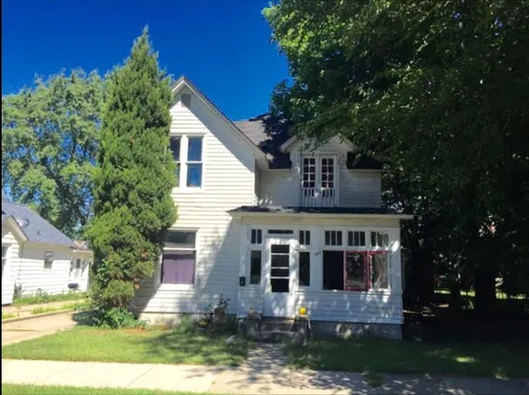 243 1/2 W 13th St #2, Holland, MI 49423