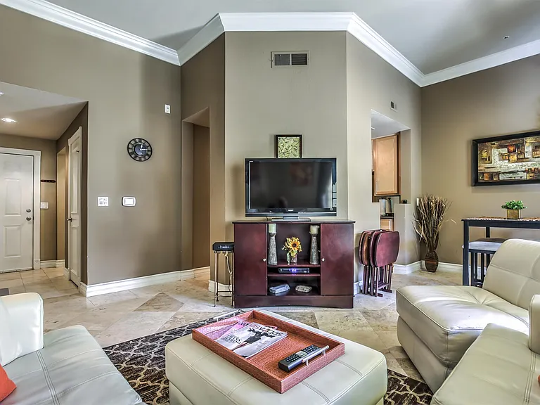 210 E Flamingo Rd #330 — Photo 2
