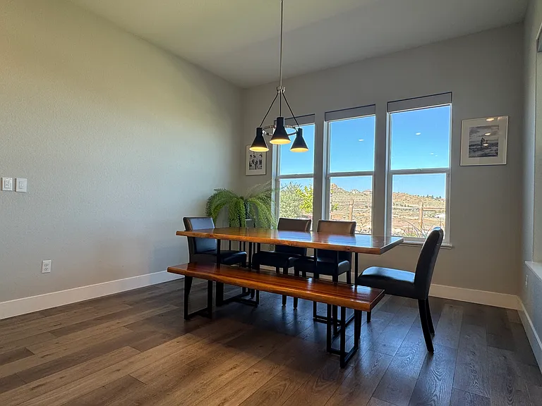 1628 Huntley Trl — Photo 21