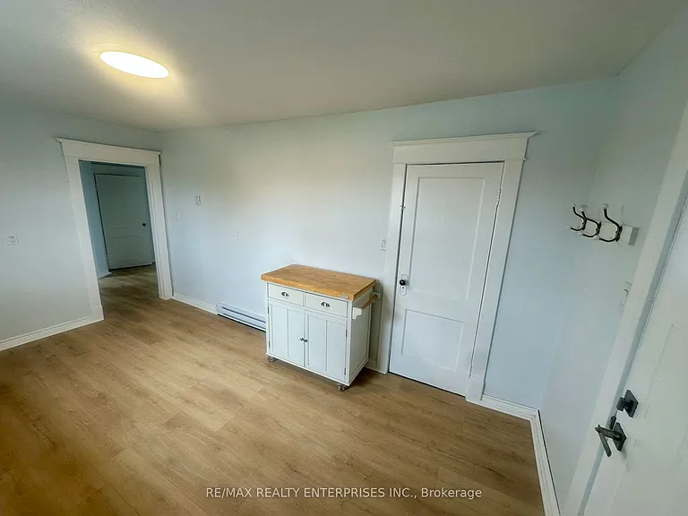 12993 Steeles Ave #UPPER — Photo 15