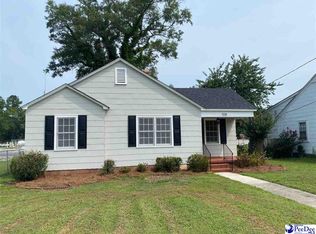 108 Hartzell Ave, Cheraw, SC 29520