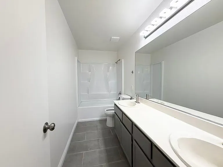 261 Delfino Way — Photo 15