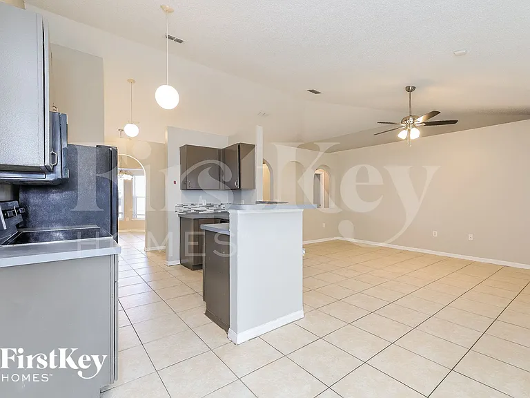 468 Dove Dr — Photo 6