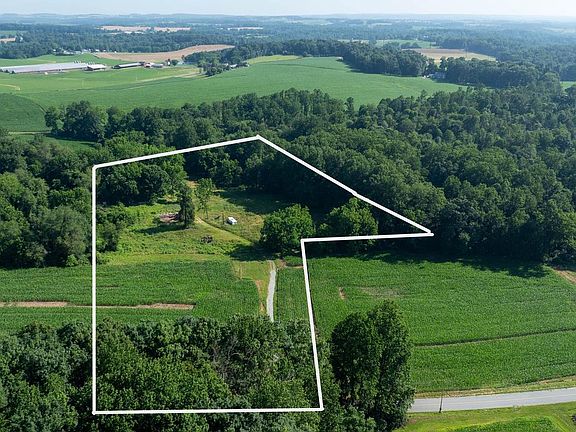 2nd image of 267 Cook Rd