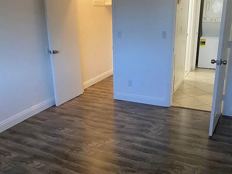 Wilshire place — Photo 6