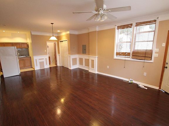 2nd image of 1014 S 25th St Fl 1
