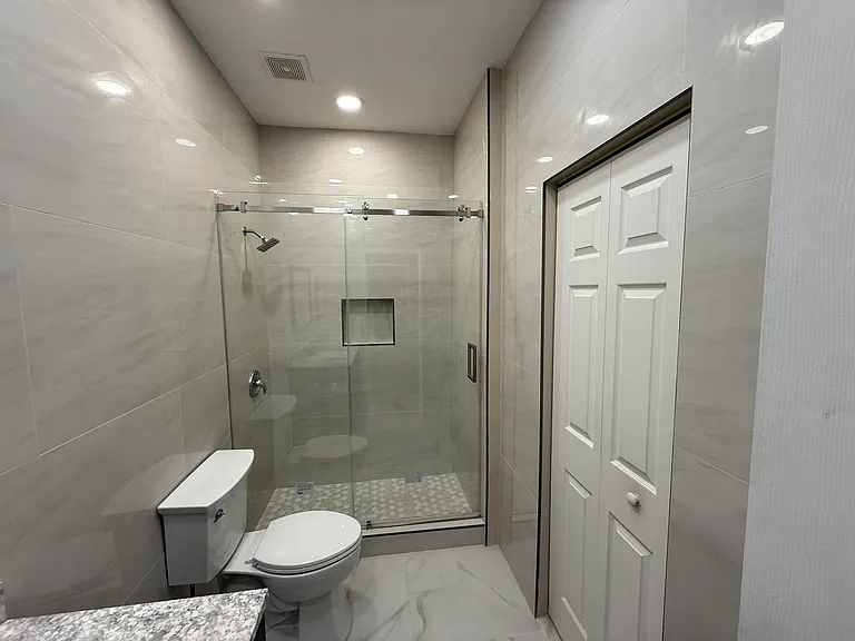 10839 Madison Dr — Photo 30