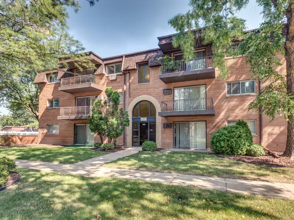 2345 185th Ct APT 25, Lansing, IL 60438