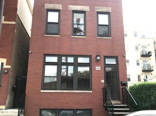 960 N Racine Ave #2, Chicago, IL 60642