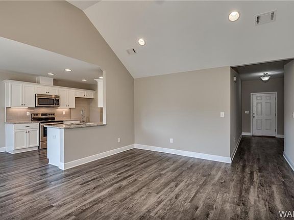 5th image of 5410 University Gardens Dr