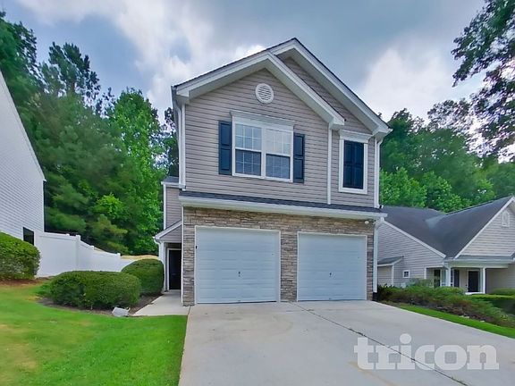 2nd image of 261 Silver Ridge Dr