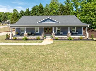 102 Ginko Rdg, Pickens, SC 29671