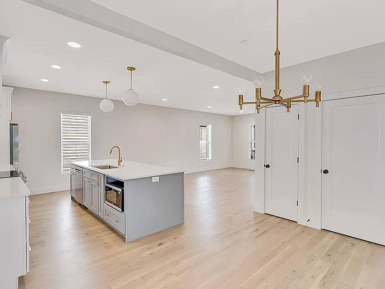 527 Oneal St #A — Photo 5