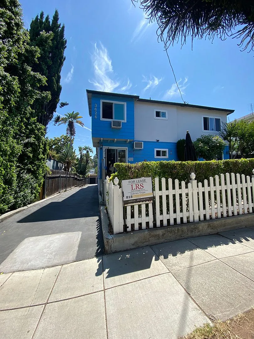 1 Bedroom 1 Bath Apartment in Los Feliz! — Photo 4