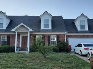 950 Misti Dr, Berea, KY 40403