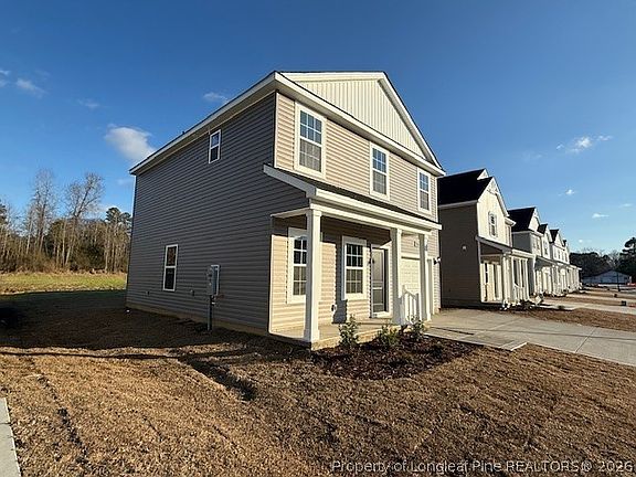 3rd image of 98 Stout Lndg