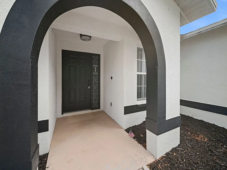 15624 Sunny Crest Ln — Photo 4