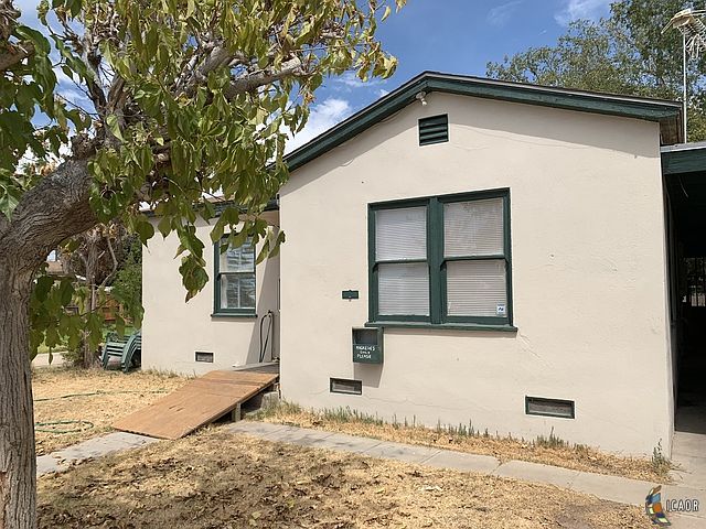 2nd image of 672 S 2nd St