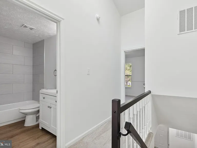 19011 Partridge Wood Dr — Photo 10